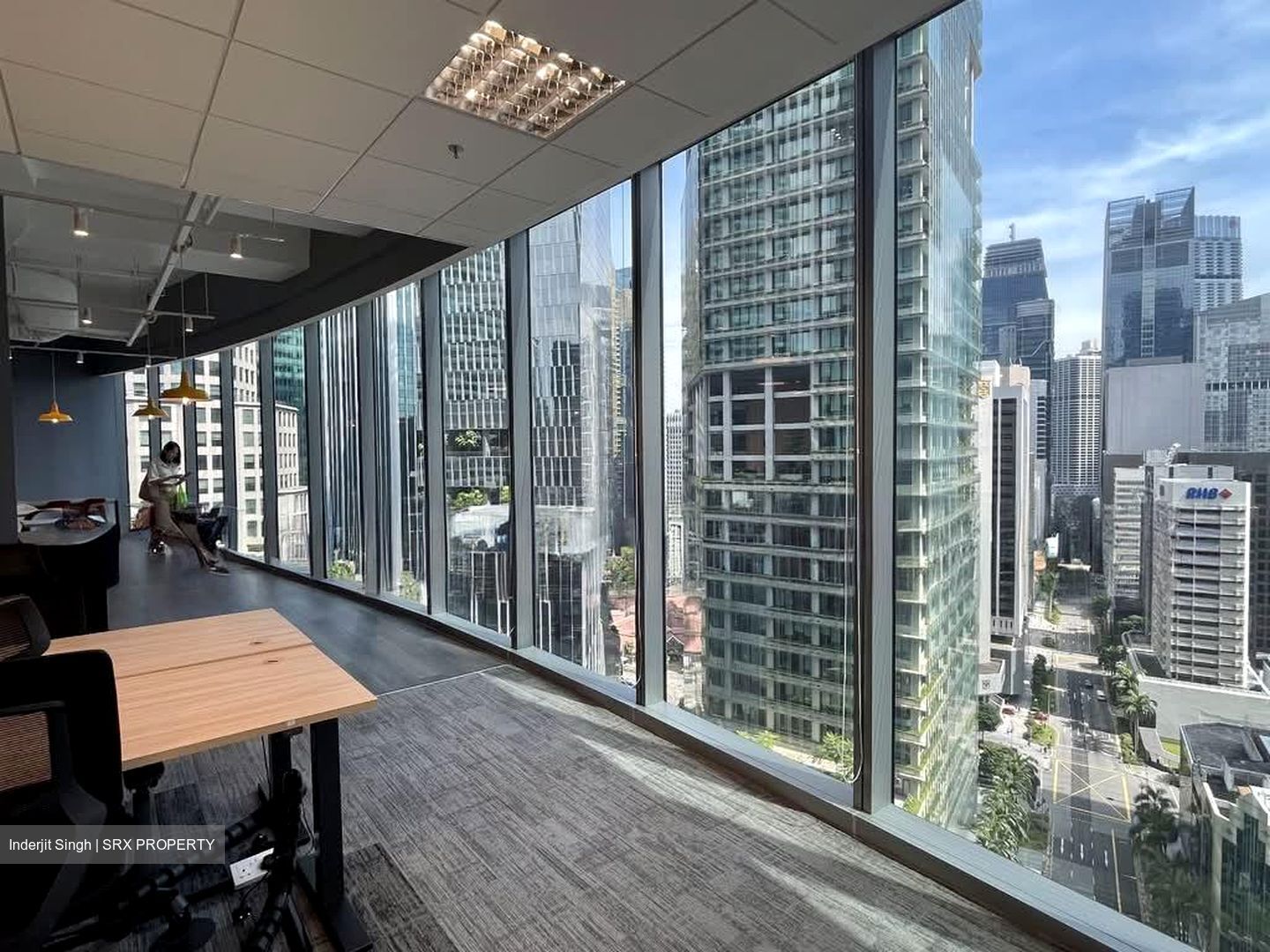 PLUS (D1), Office #563718681